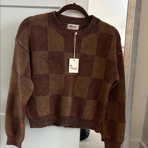 Bestto Sweaters - Women's Brown Checkered Crew Neck Sweater . 100 percent cotton NWT
